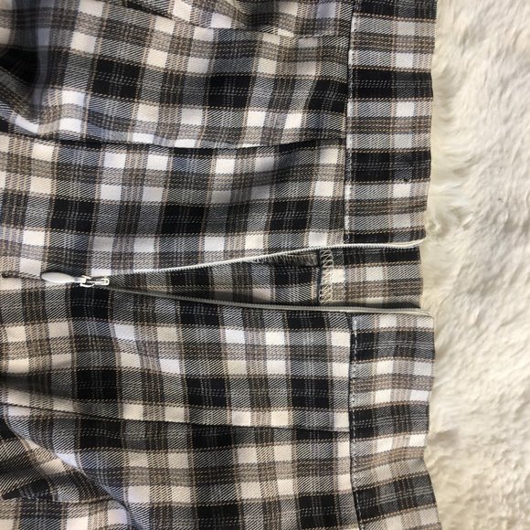 yellow, black, and off white plaid tennis skirt - Picture 2 of 5